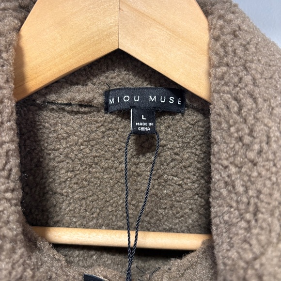 MIOU MUSE Sherpa Biker Jacket - Picture 4 of 8